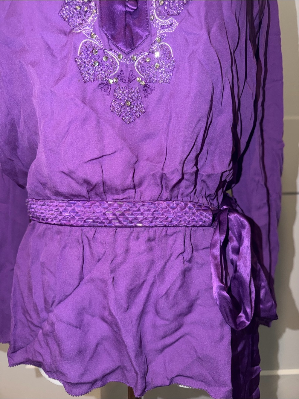 Etcetera Purple Embellished V-Neck Waist-Tie Blouse 100% silk